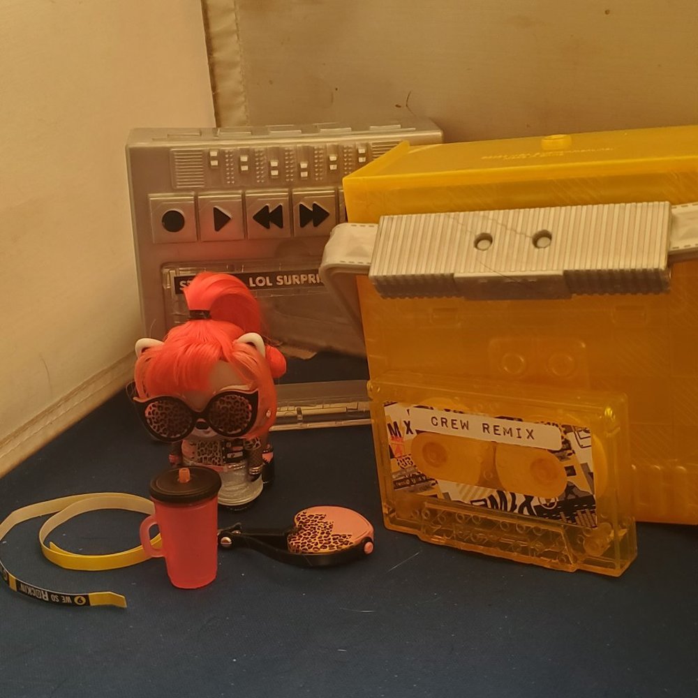 LOL Surprise Remix Pets GIOCHI PREZIOSI Electric Critter Cassette